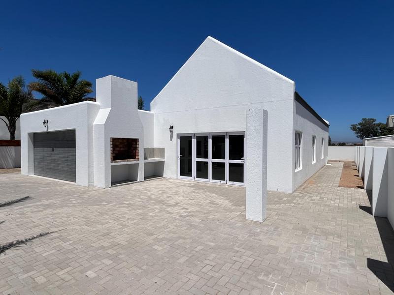 3 Bedroom Property for Sale in Velddrif Western Cape